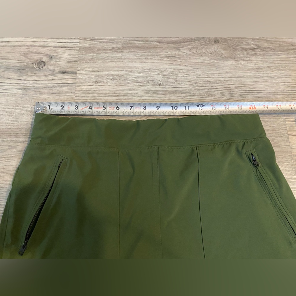 ATHLETA Womens Skort SIZE 12 Golf Tennis Walking Skirt Hiking Green Stretch - Picture 4 of 5